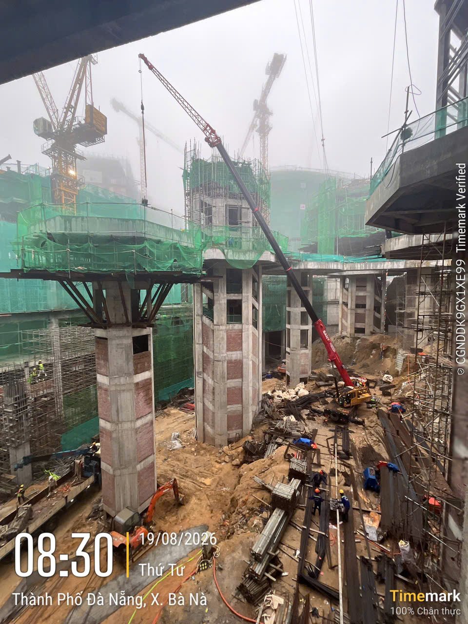 Thi công kết cấu